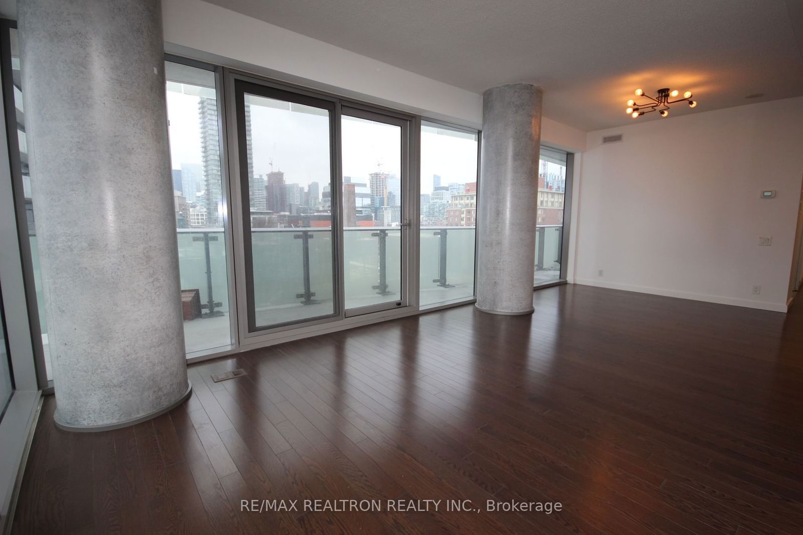 390 Cherry St, unit 710 for rent