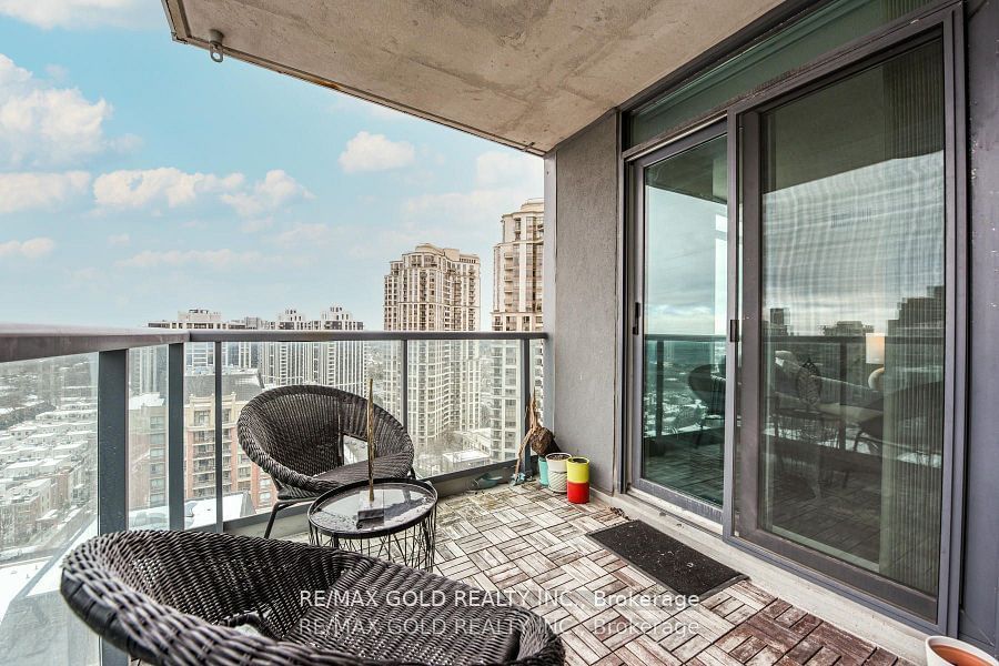 30 Harrison Garden Blvd N, unit 2310 for sale