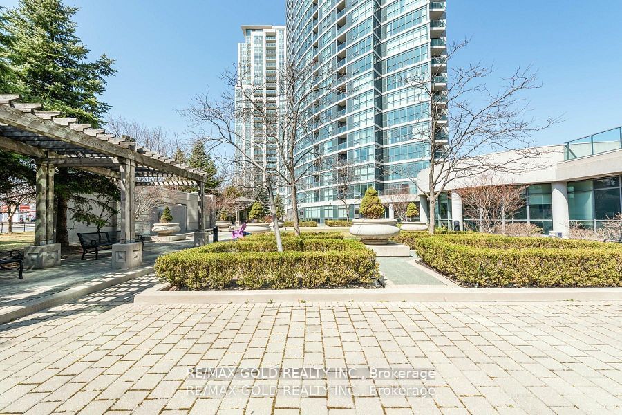 30 Harrison Garden Blvd N, unit 2310 for sale