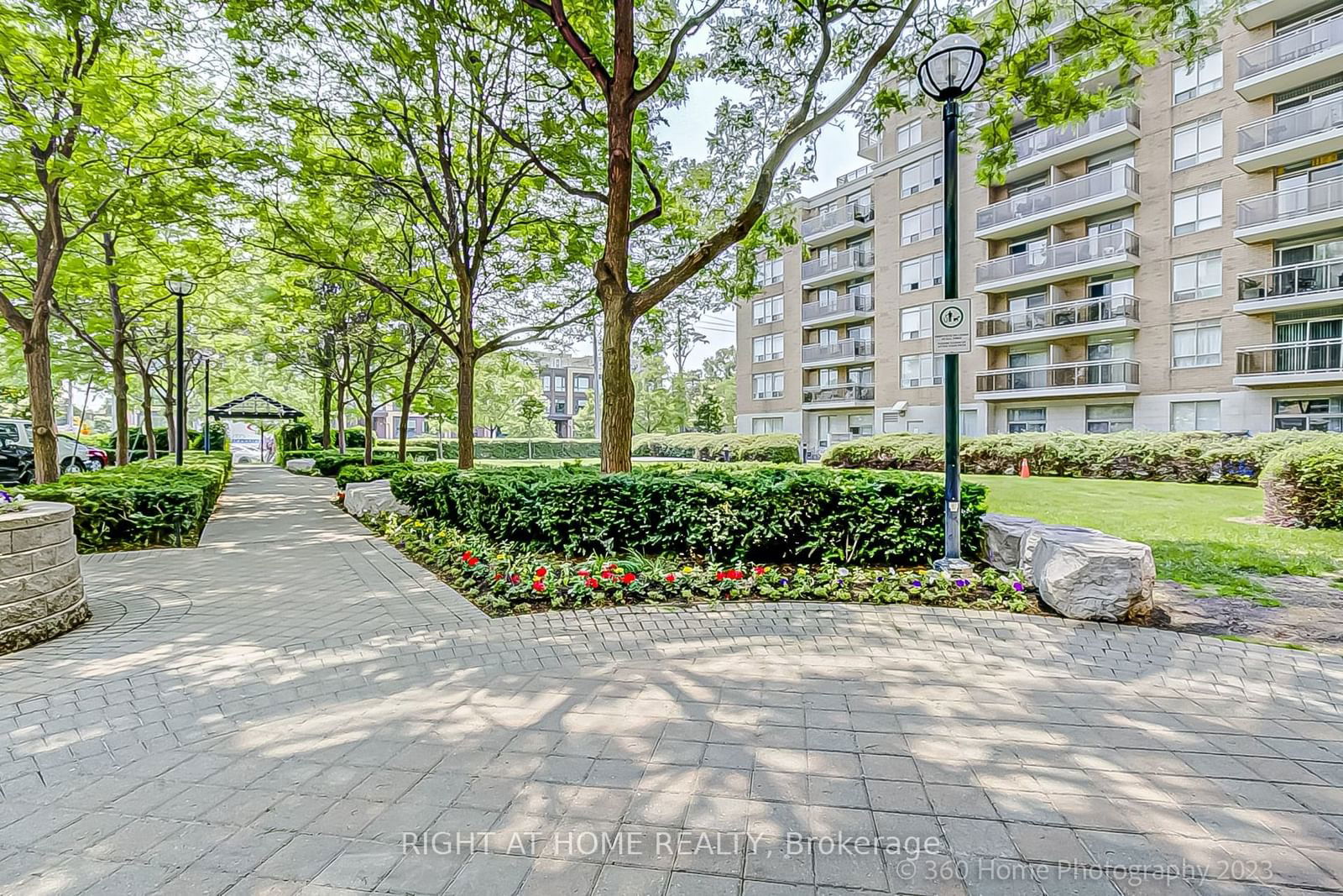 The Shermount Condos, North York, Toronto