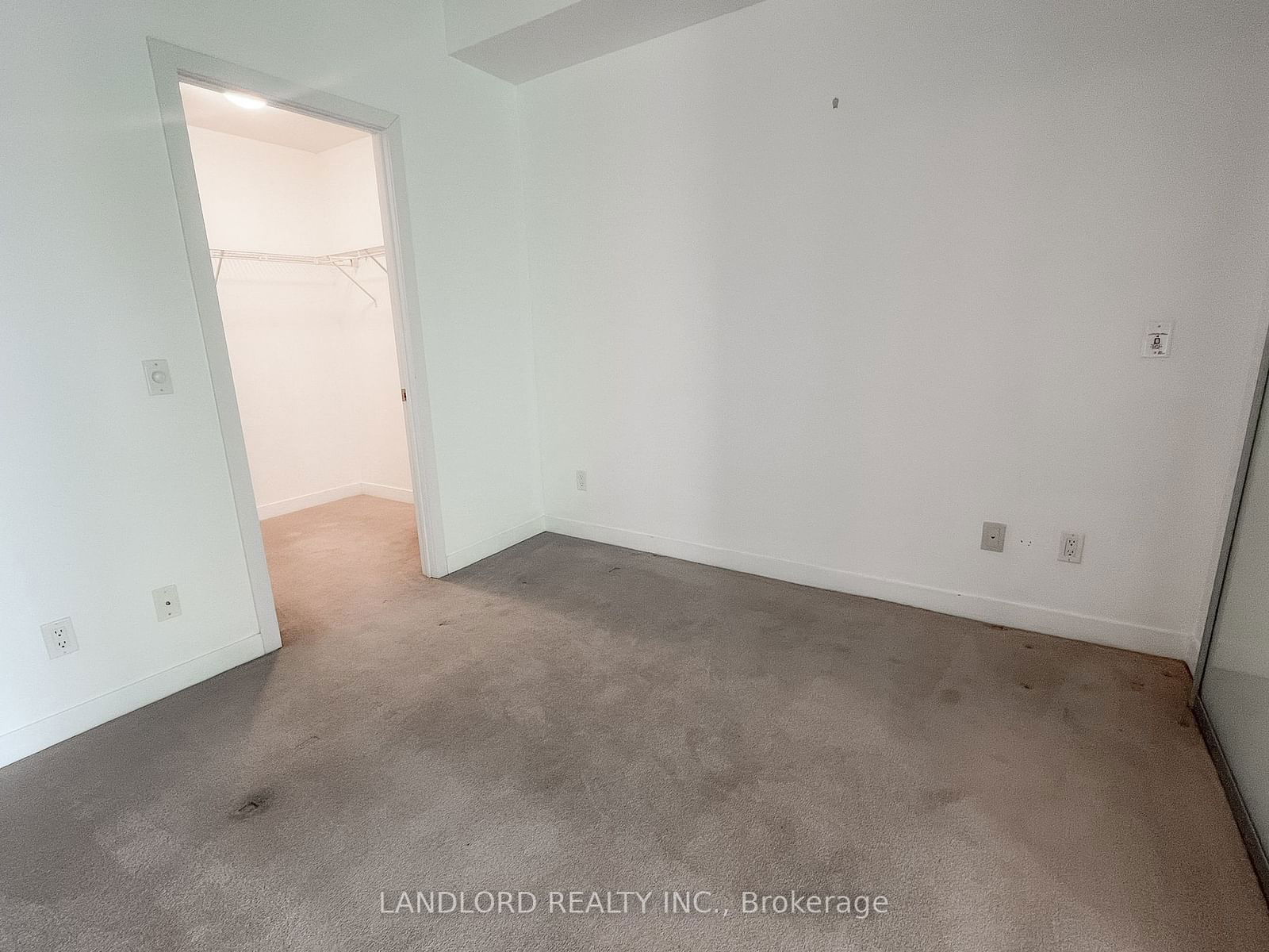 770 Bay St, unit 2007 for rent