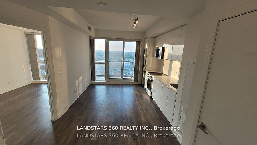 49 East Liberty St, unit 1810 for rent