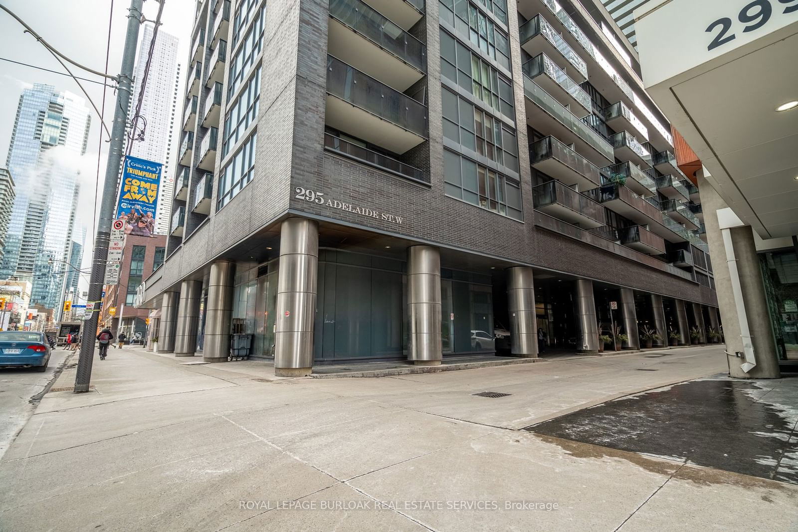 295 Adelaide St W, unit 1310 for rent