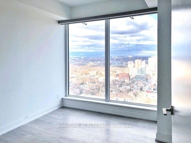 181 Dundas St E, unit 4105 for rent