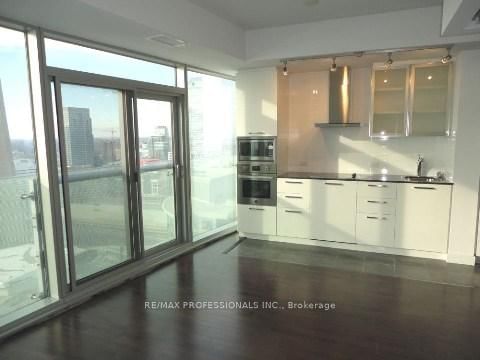 12 York St, unit 3506 for rent