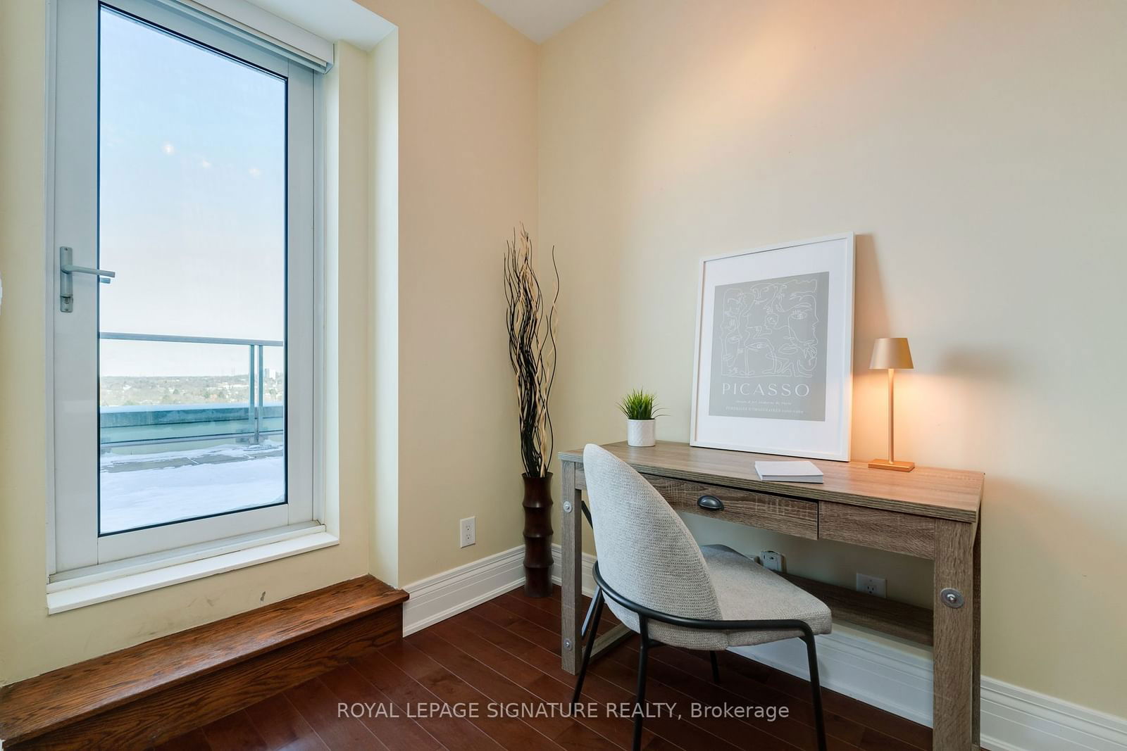 20 Bloorview Pl, unit 1110 for sale