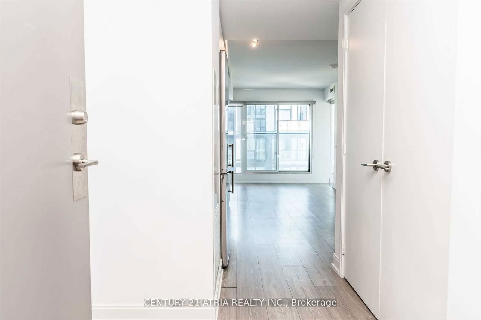 181 Dundas St E, unit 1903 for rent