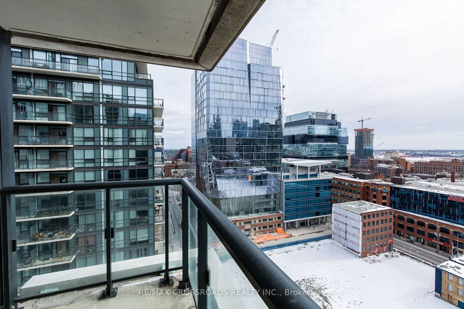 400 Adelaide Ave E, unit 2104 for sale