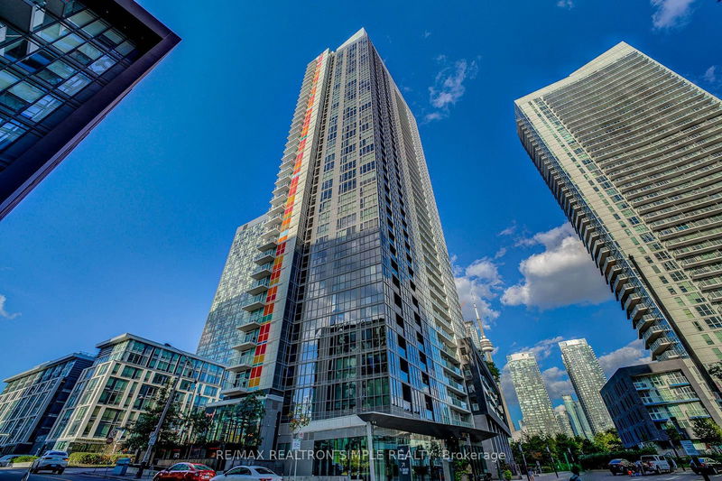 85 Queen's Wharf Rd, unit 802 for sale