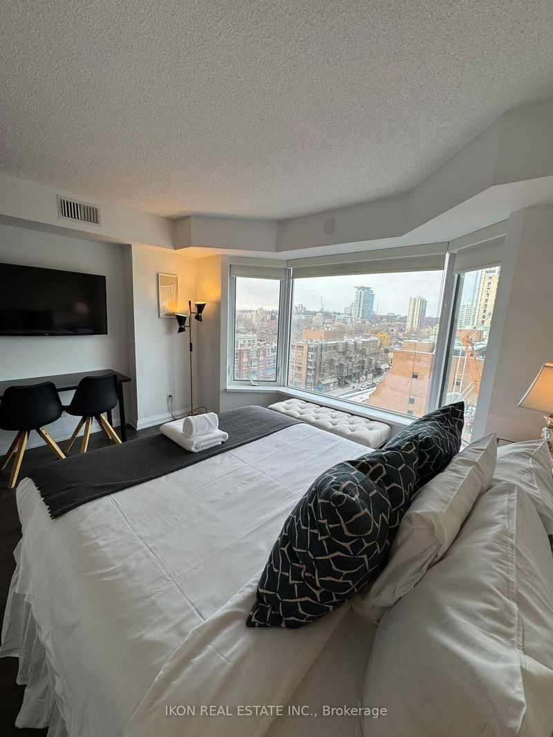 155 Yorkville Ave, unit 1003 for sale