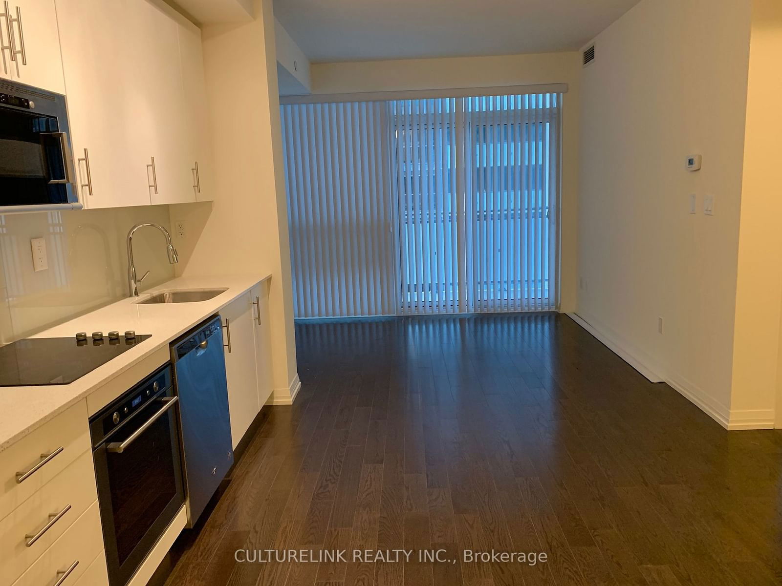 460 Adelaide St E, unit 625 for rent