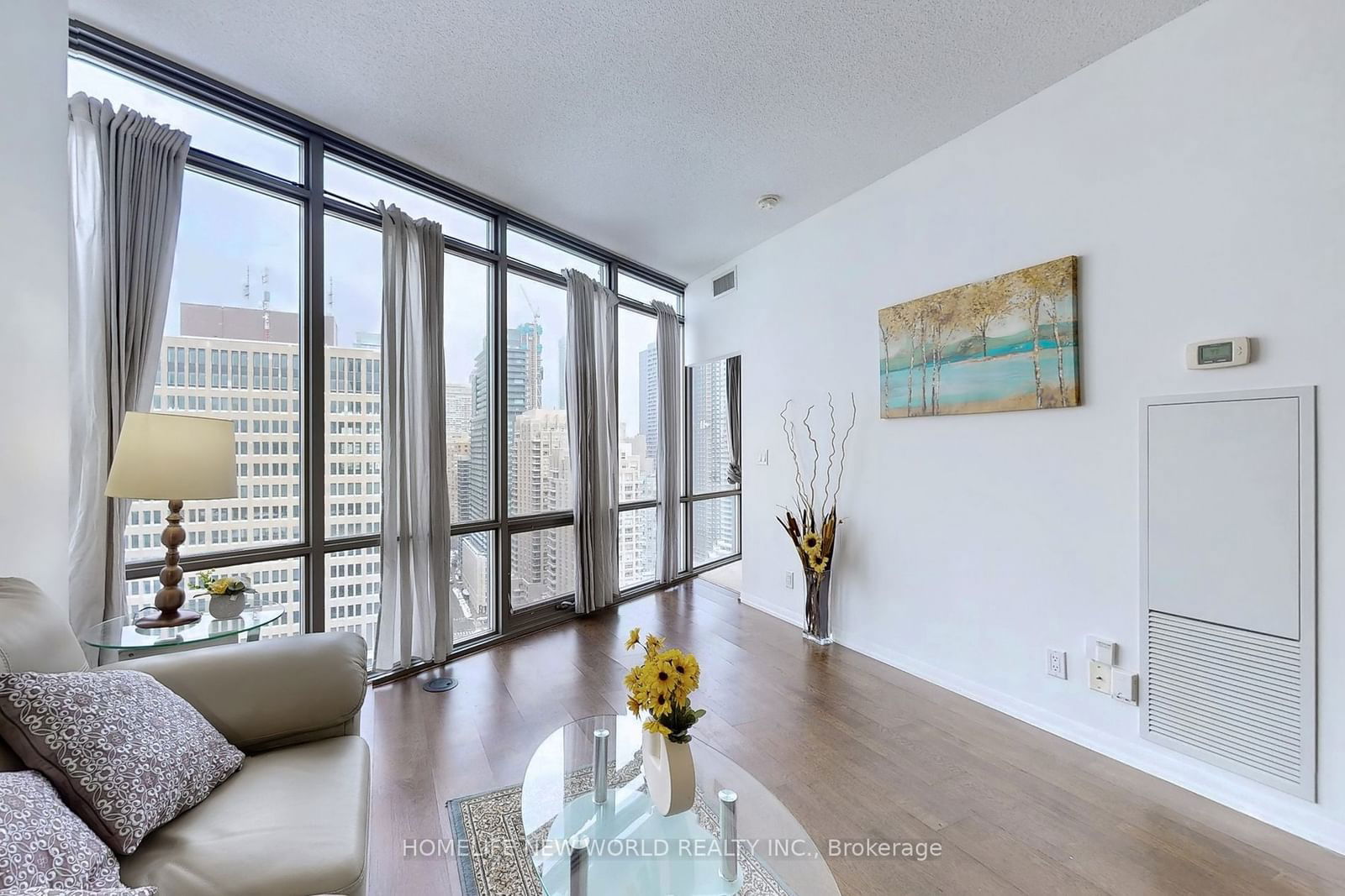 832 BAY St, unit 2704 for sale