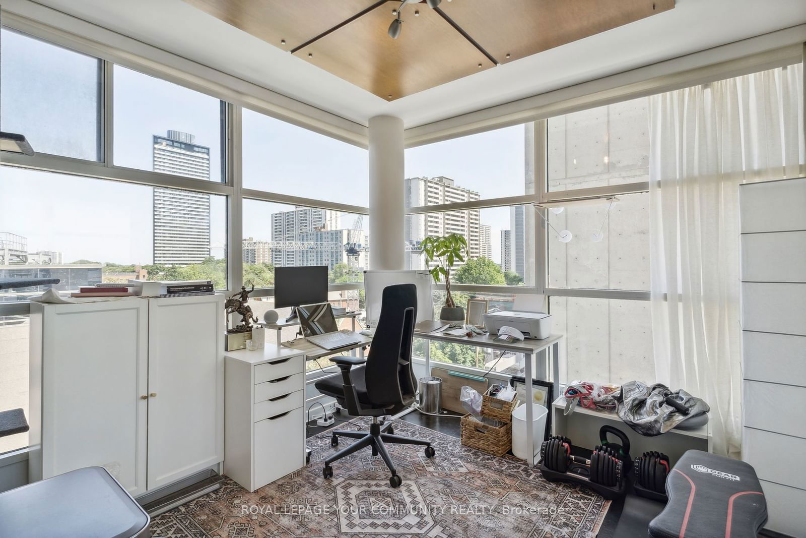 409 Bloor St E, unit 602 for sale