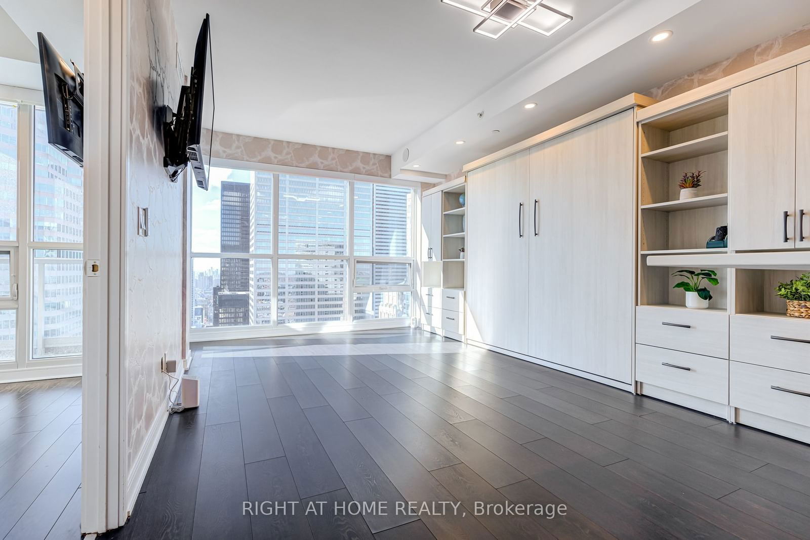 88 Scott St, unit 4808 for rent