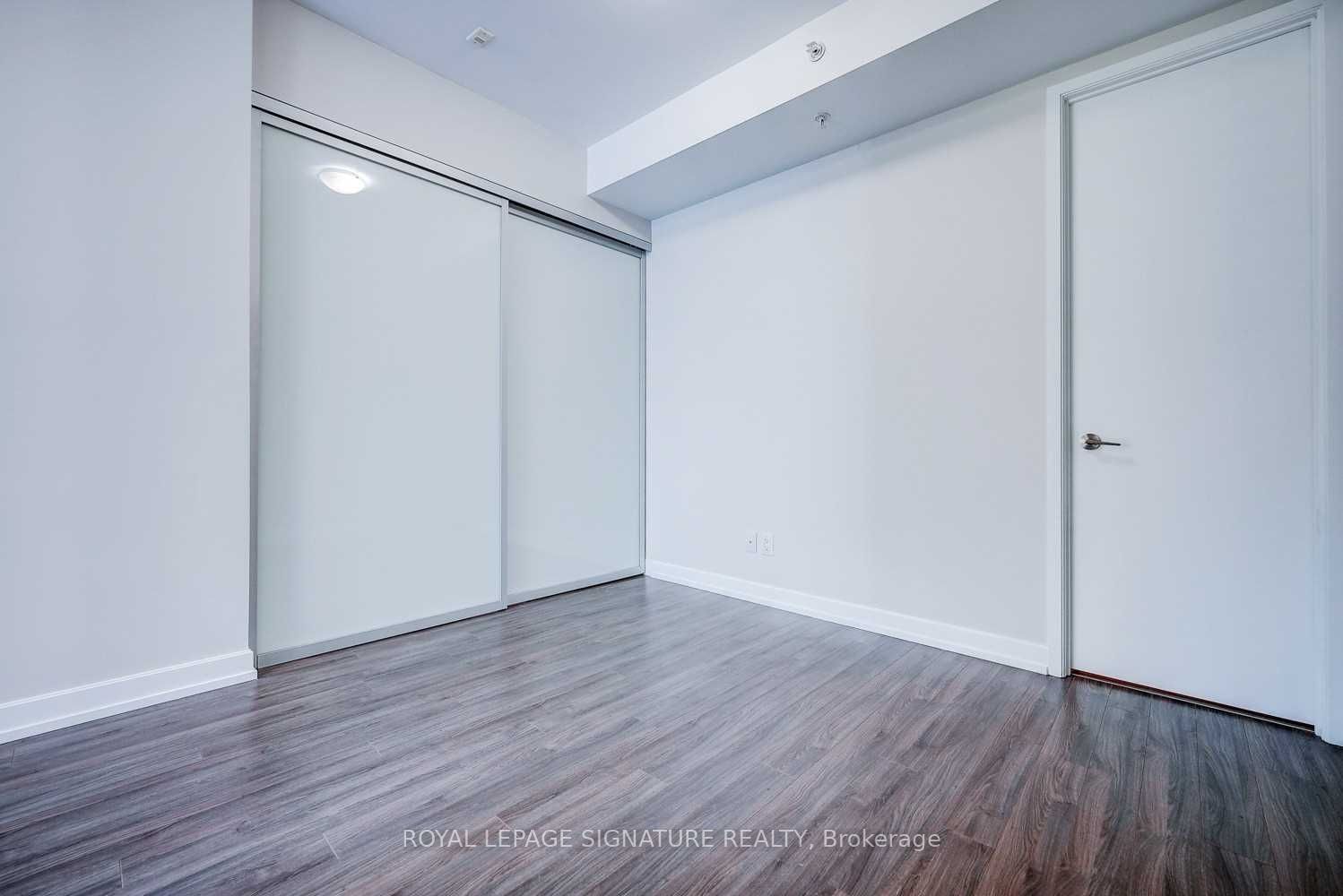 377 Madison Ave, unit 319 for rent