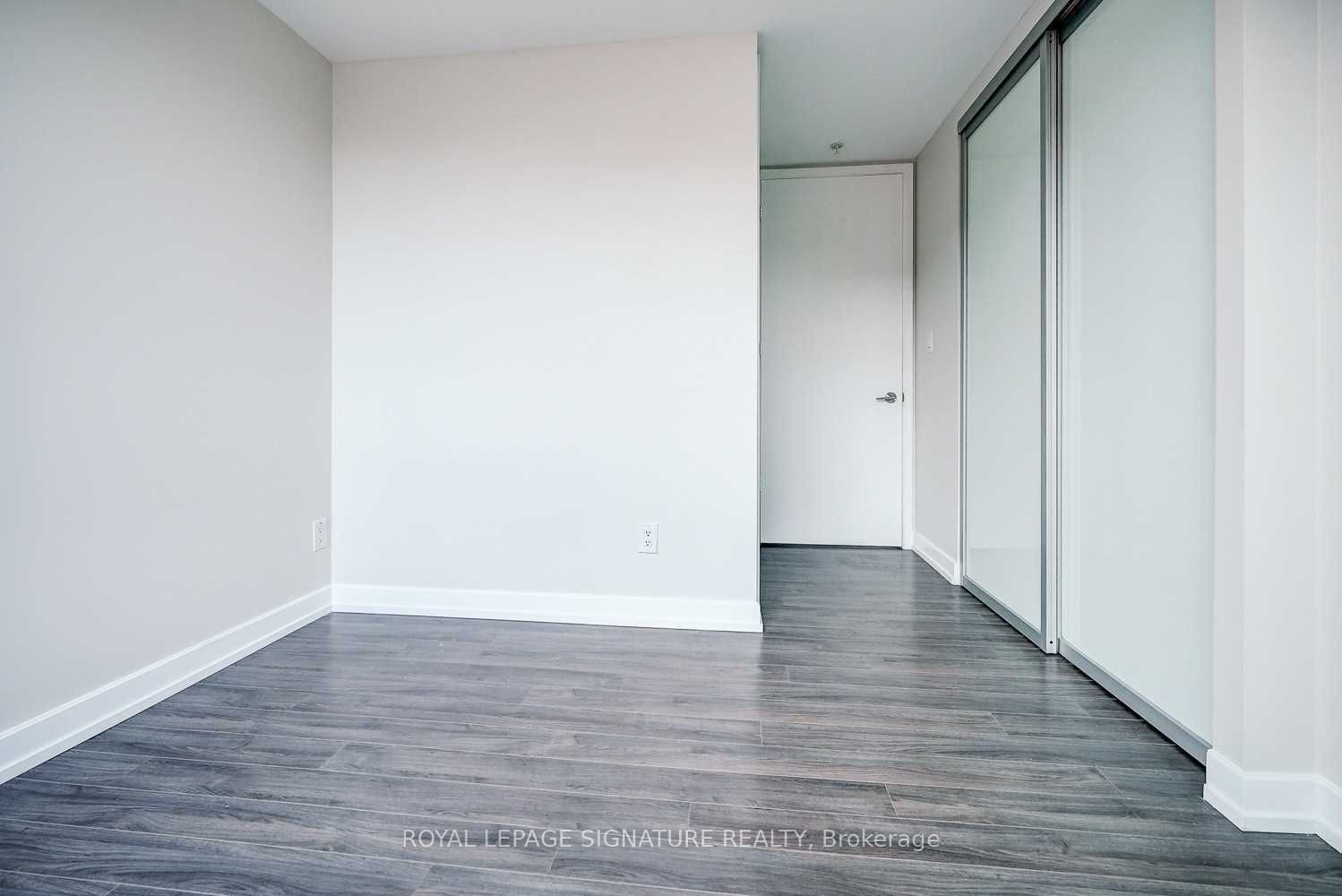 377 Madison Ave, unit 319 for rent