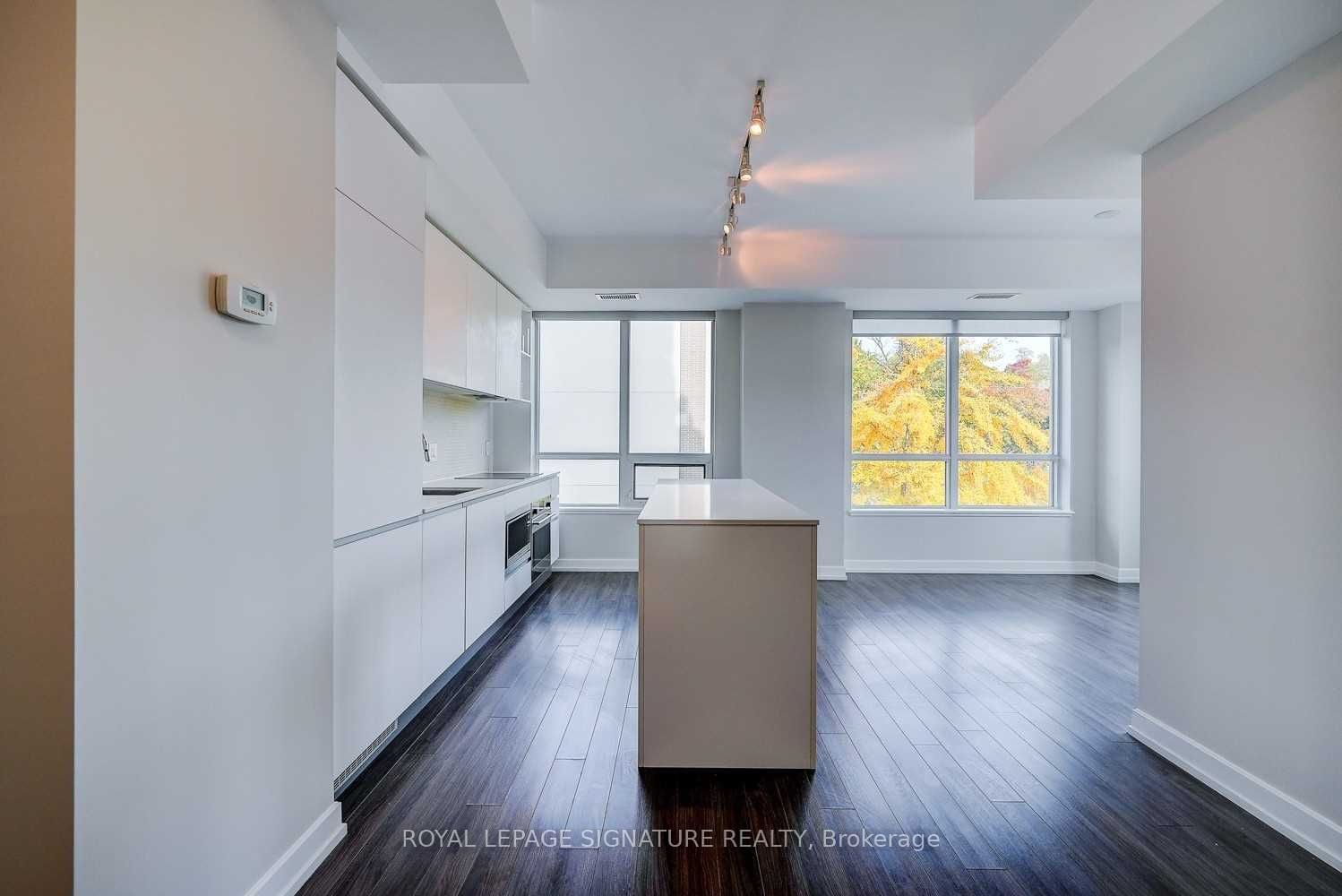 377 Madison Ave, unit 319 for rent