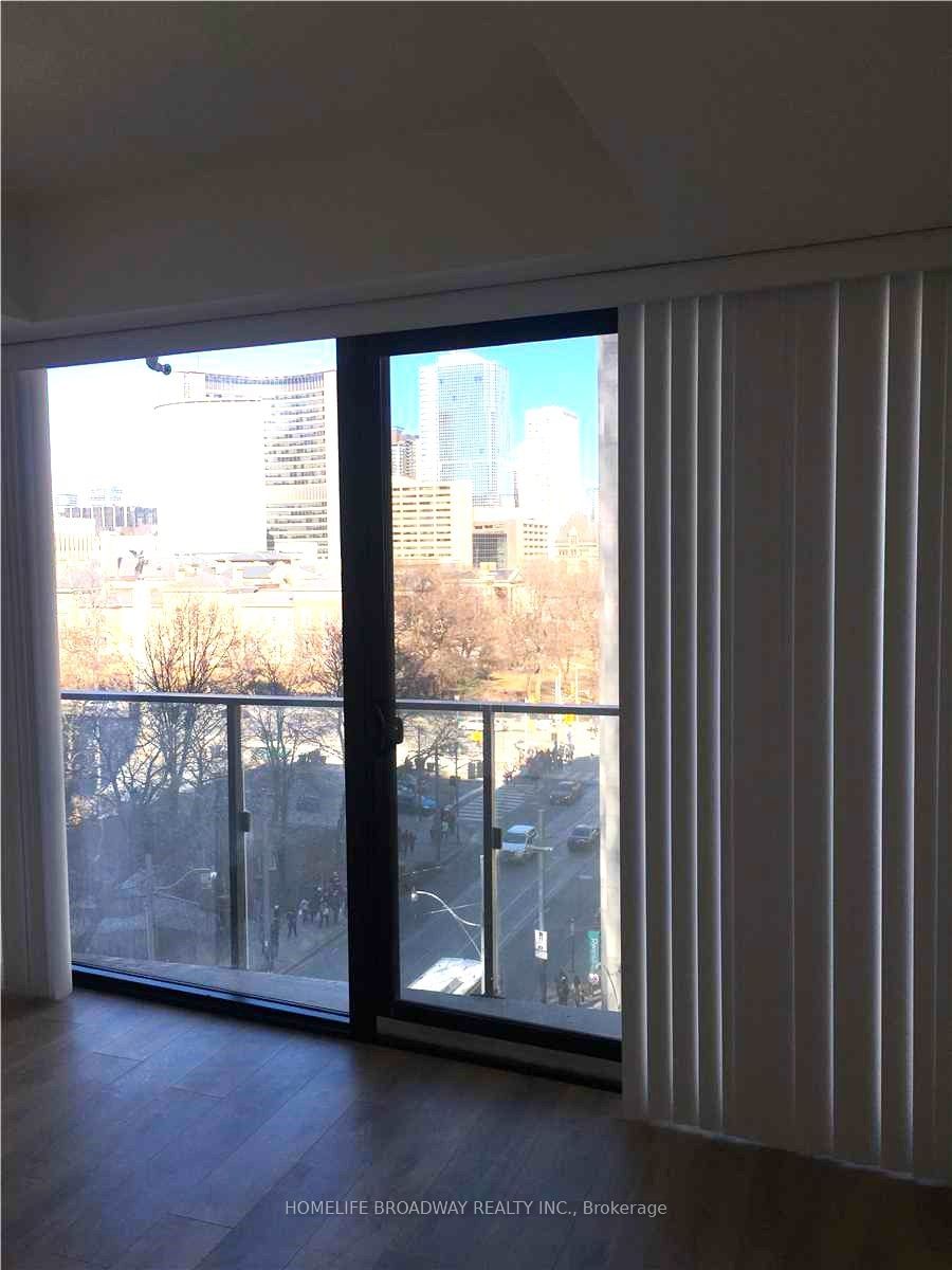 215 Queen St W, unit 609 for rent