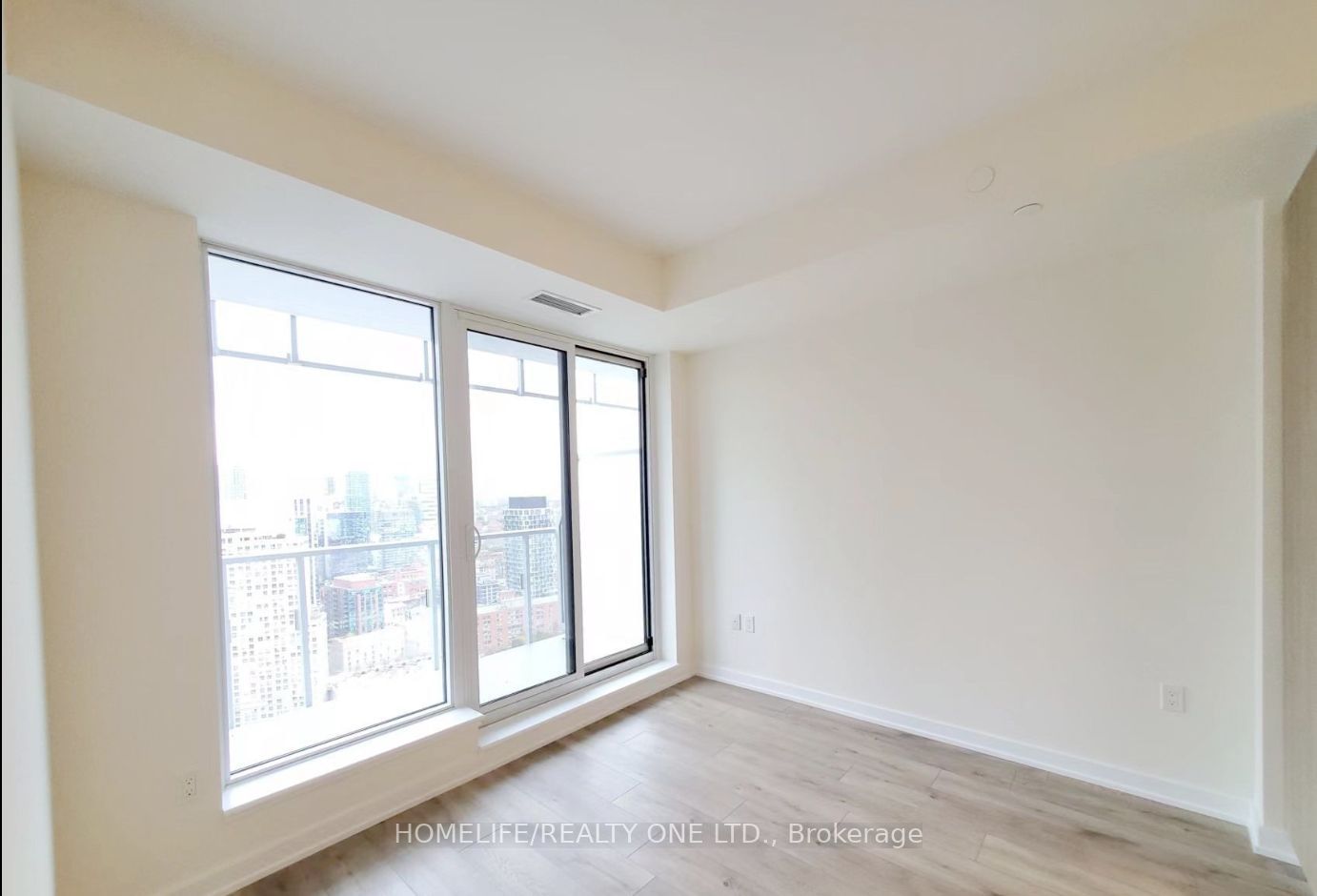 28 Freeland St, unit 3206 for rent