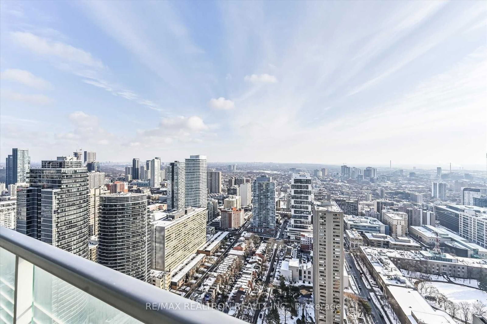 386 Yonge St, unit 4103 for rent