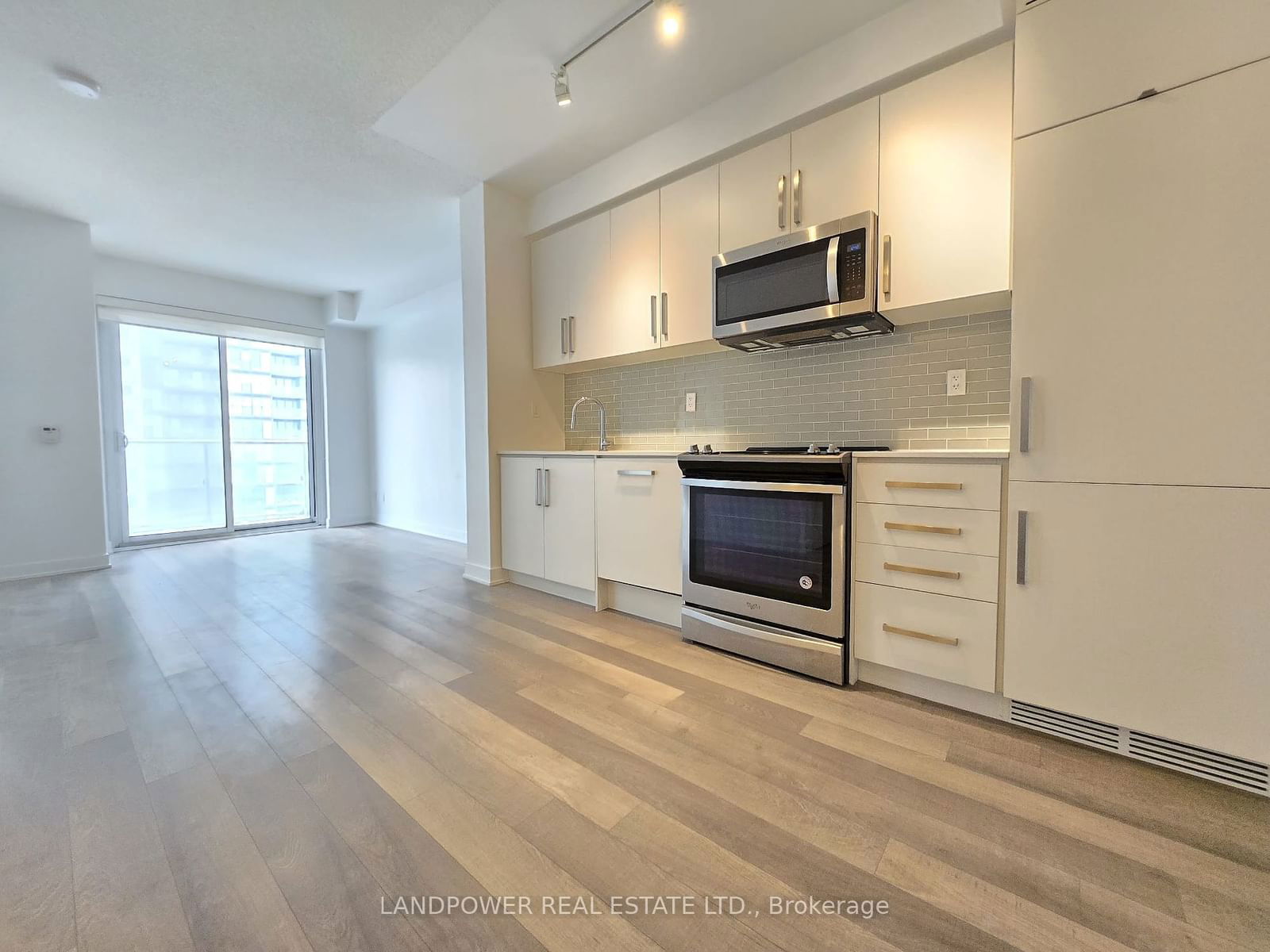 5180 Yonge St, unit 1009 for rent