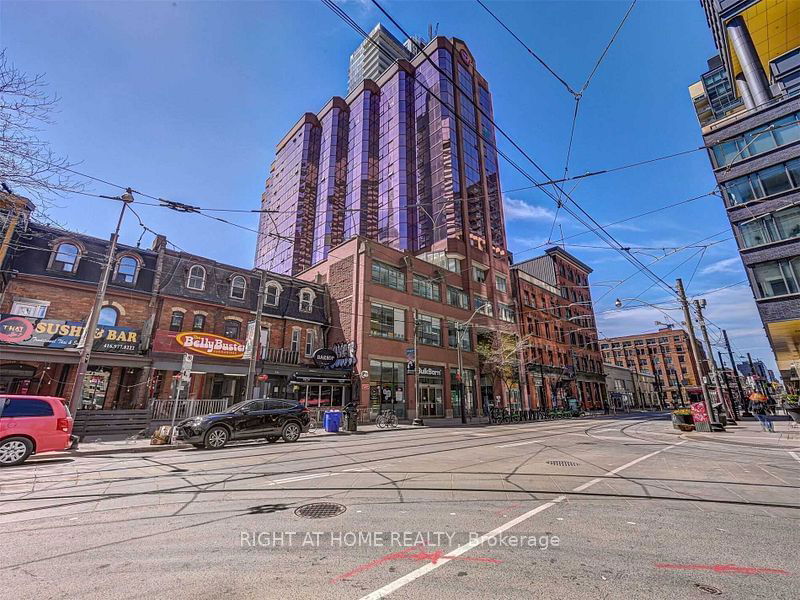 393 King St W, unit 1203 for sale