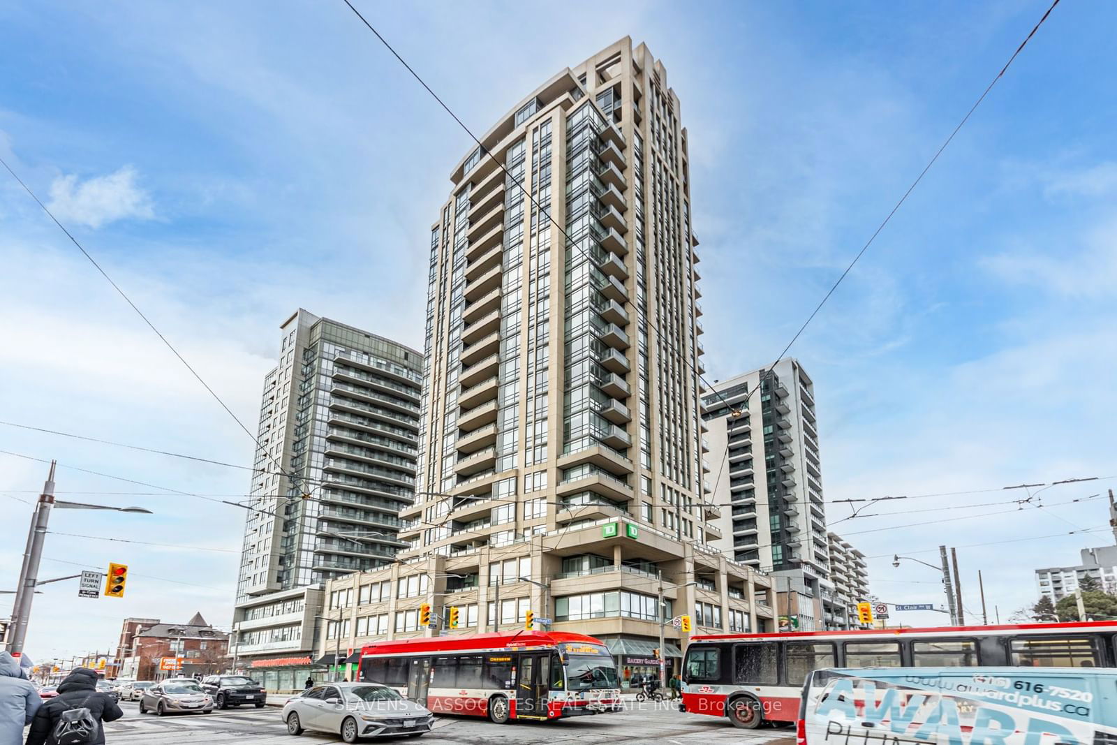 500 St Clair Ave W, unit 1607 for sale