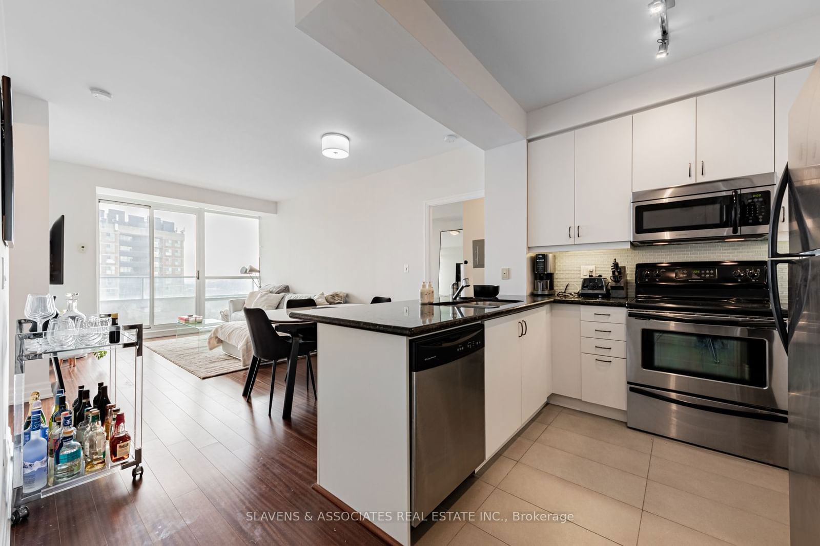 500 St Clair Ave W, unit 1607 for sale