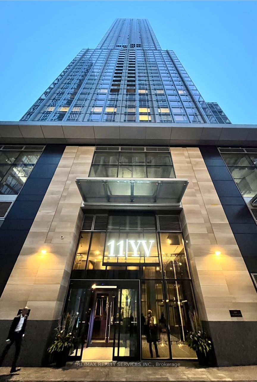 11 Yorkville Ave, unit 1207 for rent