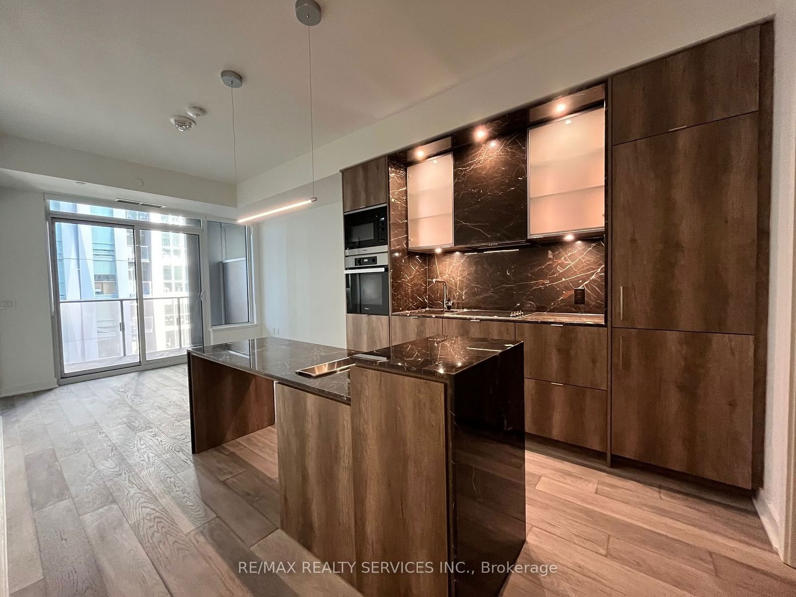 11 Yorkville Ave, unit 1207 for rent