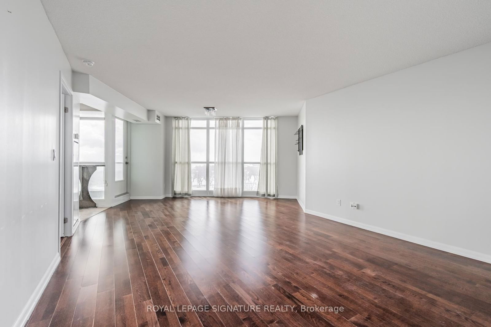 215 Fort York Blvd, unit 1104 for rent