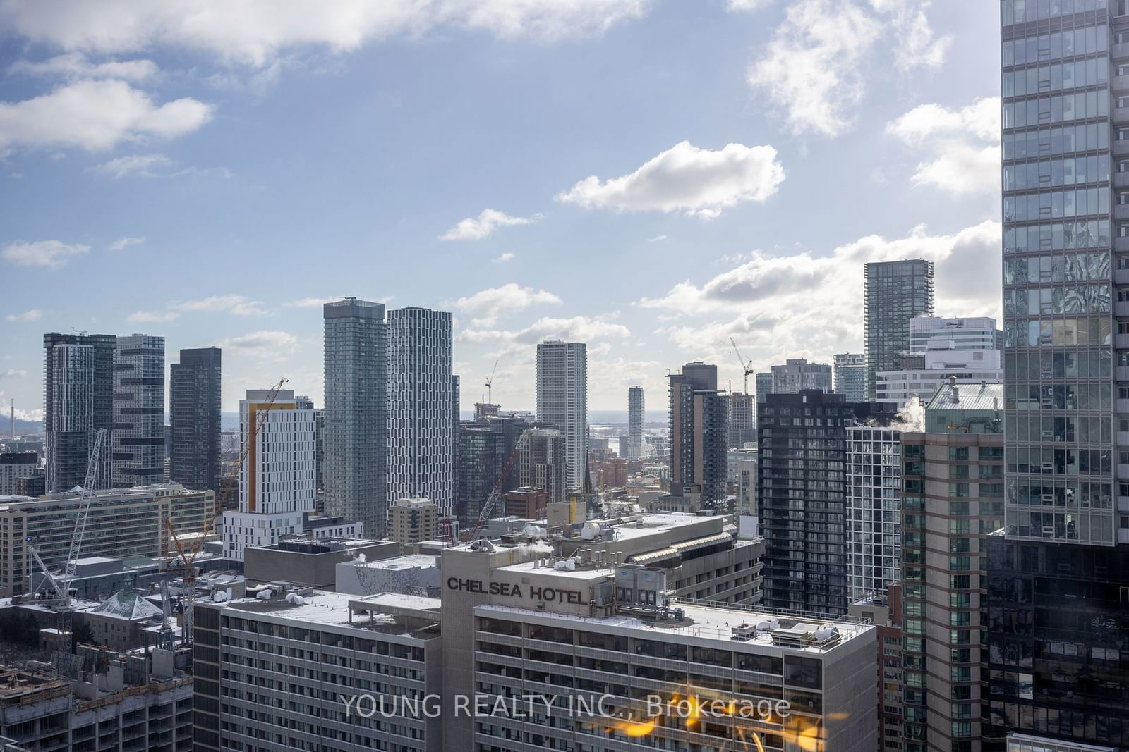 College Park South Tower, Downtown, Toronto