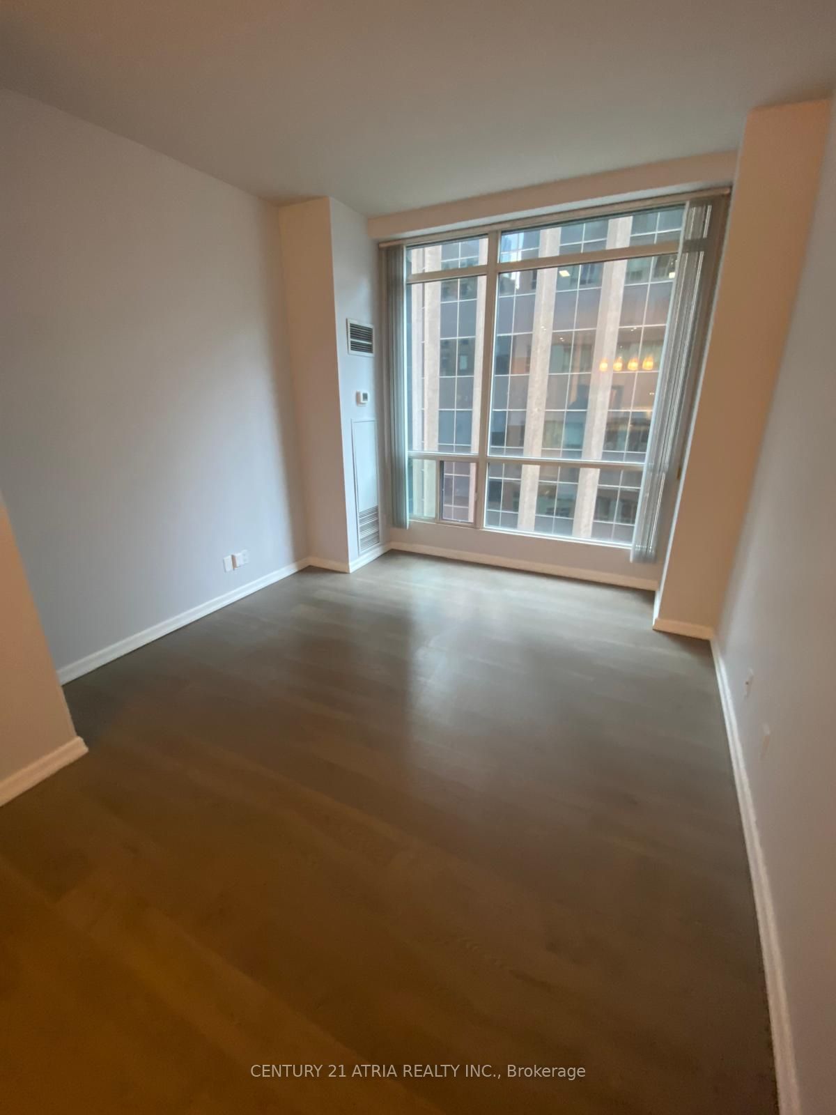 7 King St E, unit 1011 for rent