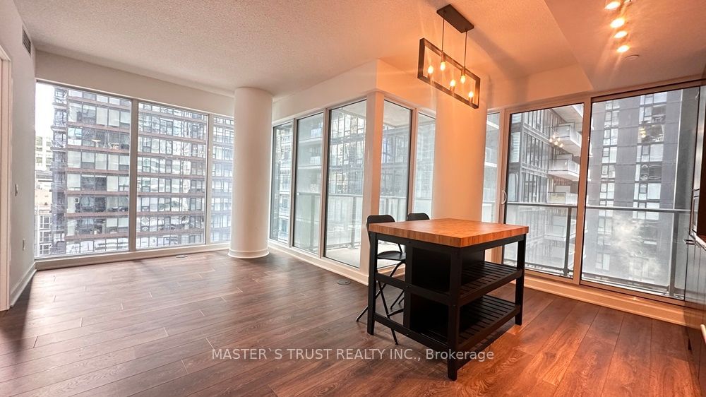 125 Blue Jays Way, unit 1502 for sale