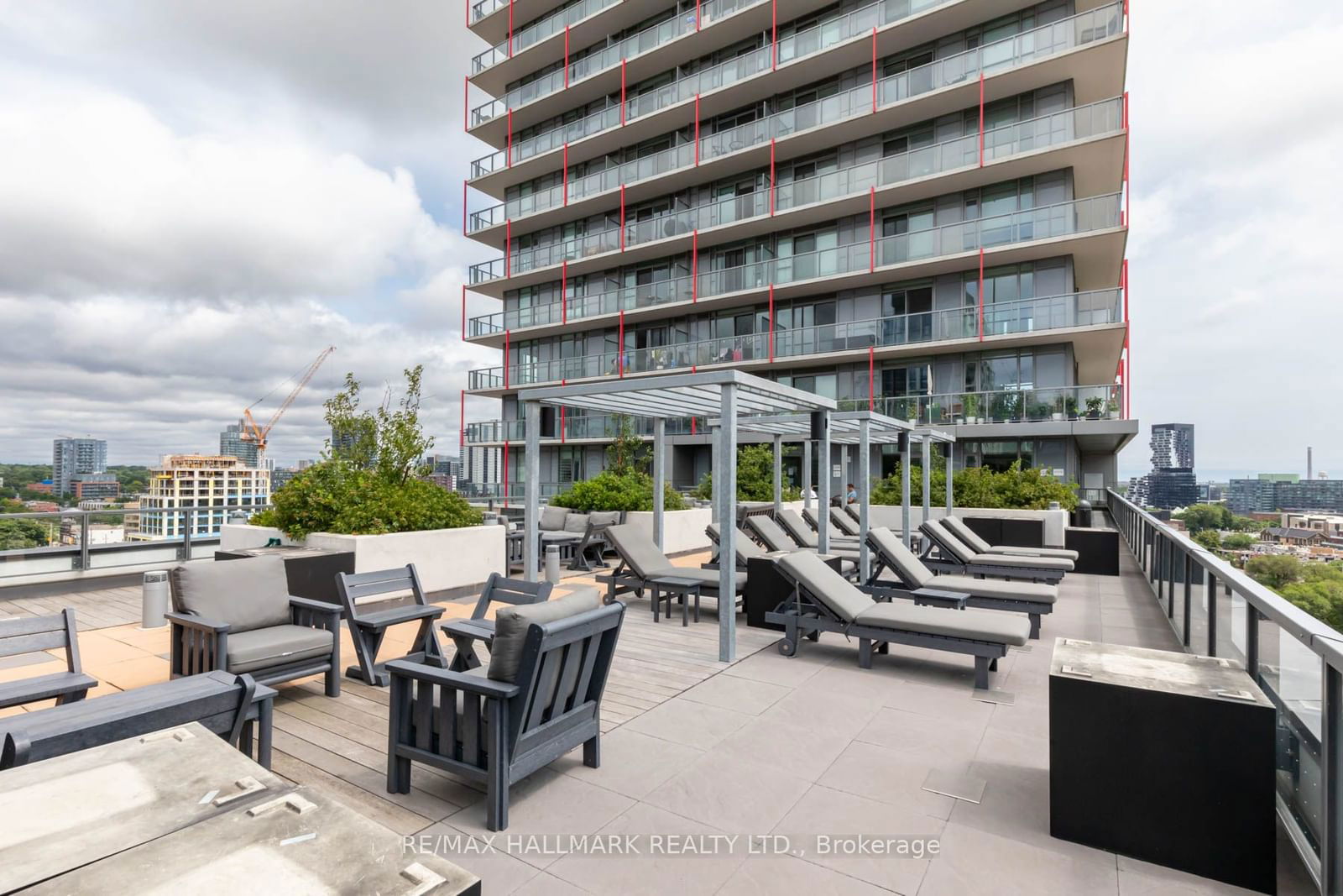 120 Parliament St, unit 1009 for sale