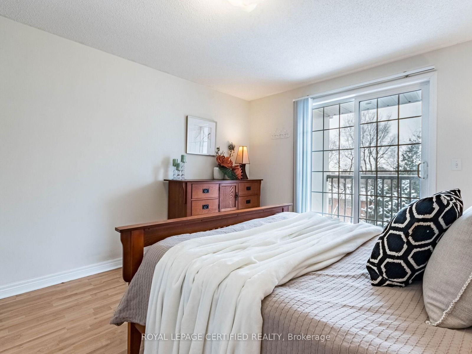 55 Cedarcroft Blvd, unit 6 for sale