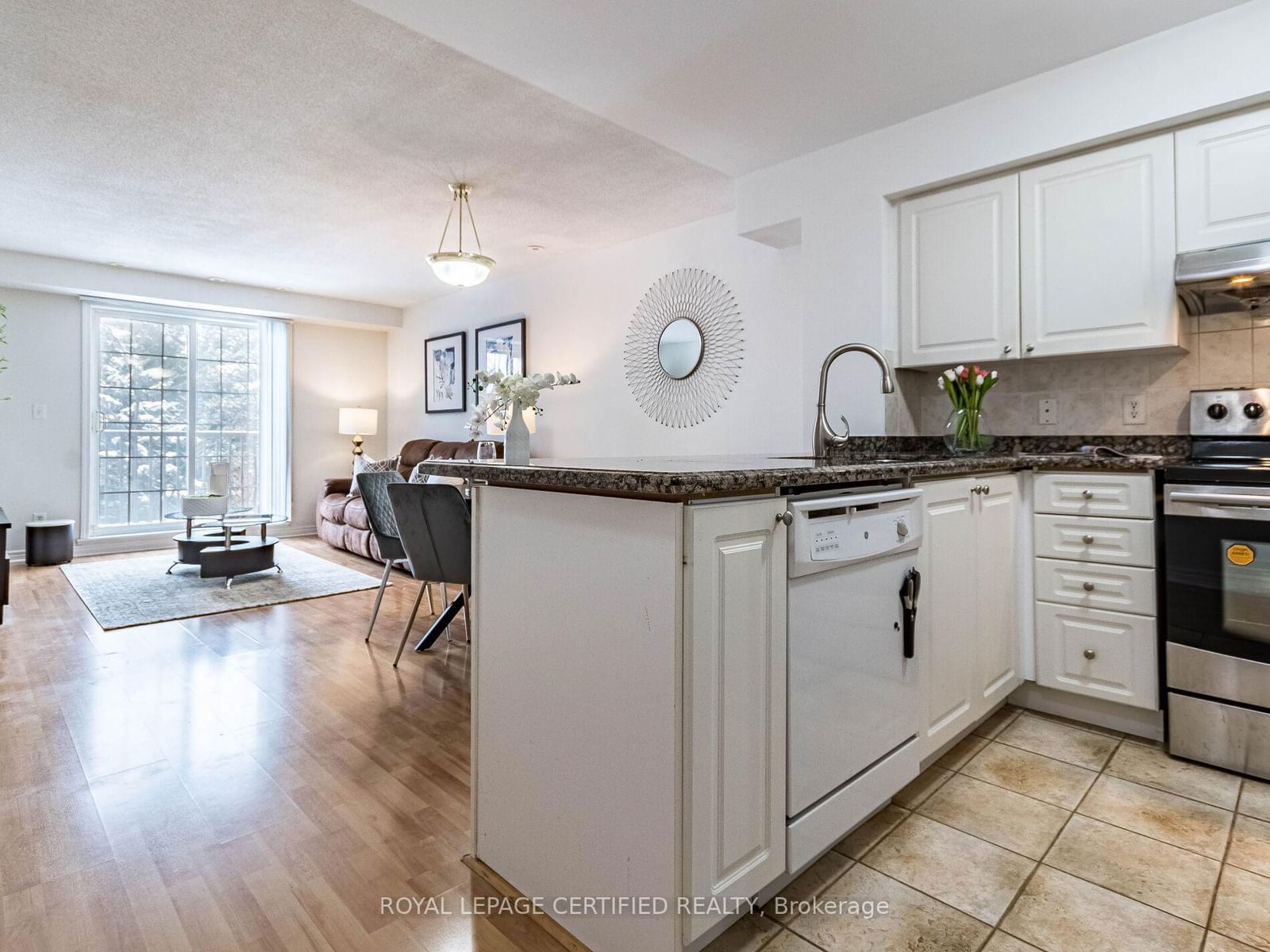 55 Cedarcroft Blvd, unit 6 for sale