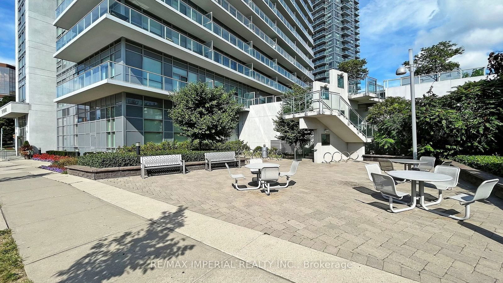 275 Yorkland Rd, unit 3007 for sale