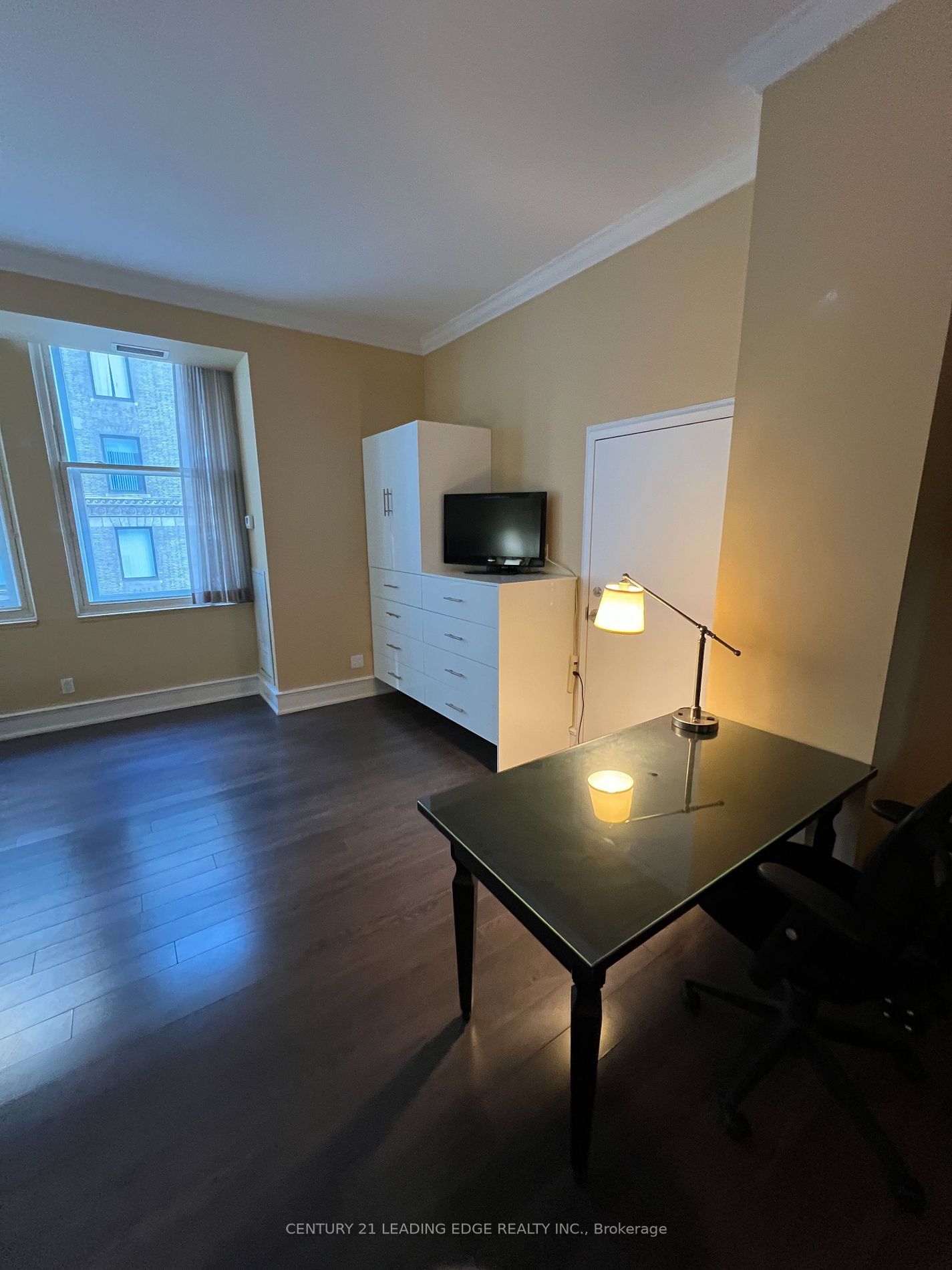 1 KING St W, unit 1013 for rent