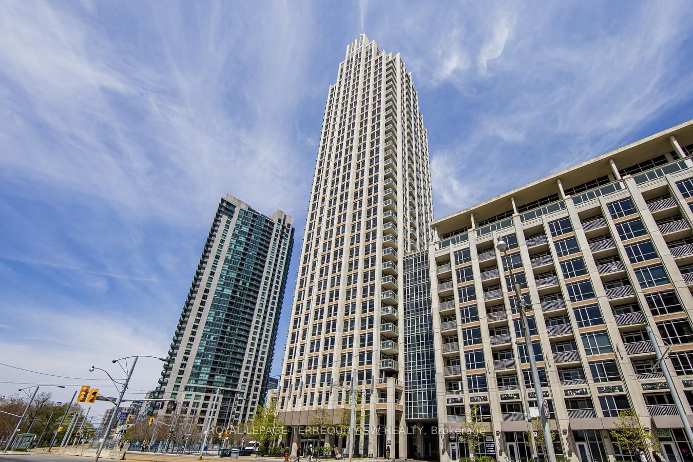 West Harbour City I Condos, Downtown, Toronto