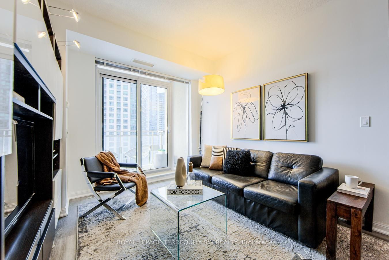 628 Fleet St, unit 1203 for sale