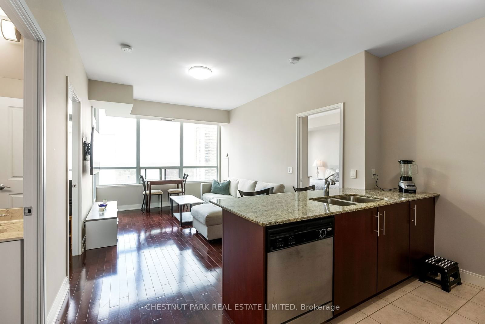 88 Broadway Ave, unit 1508 for sale