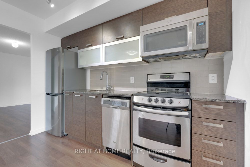 68 Abell St, unit 1001 for sale