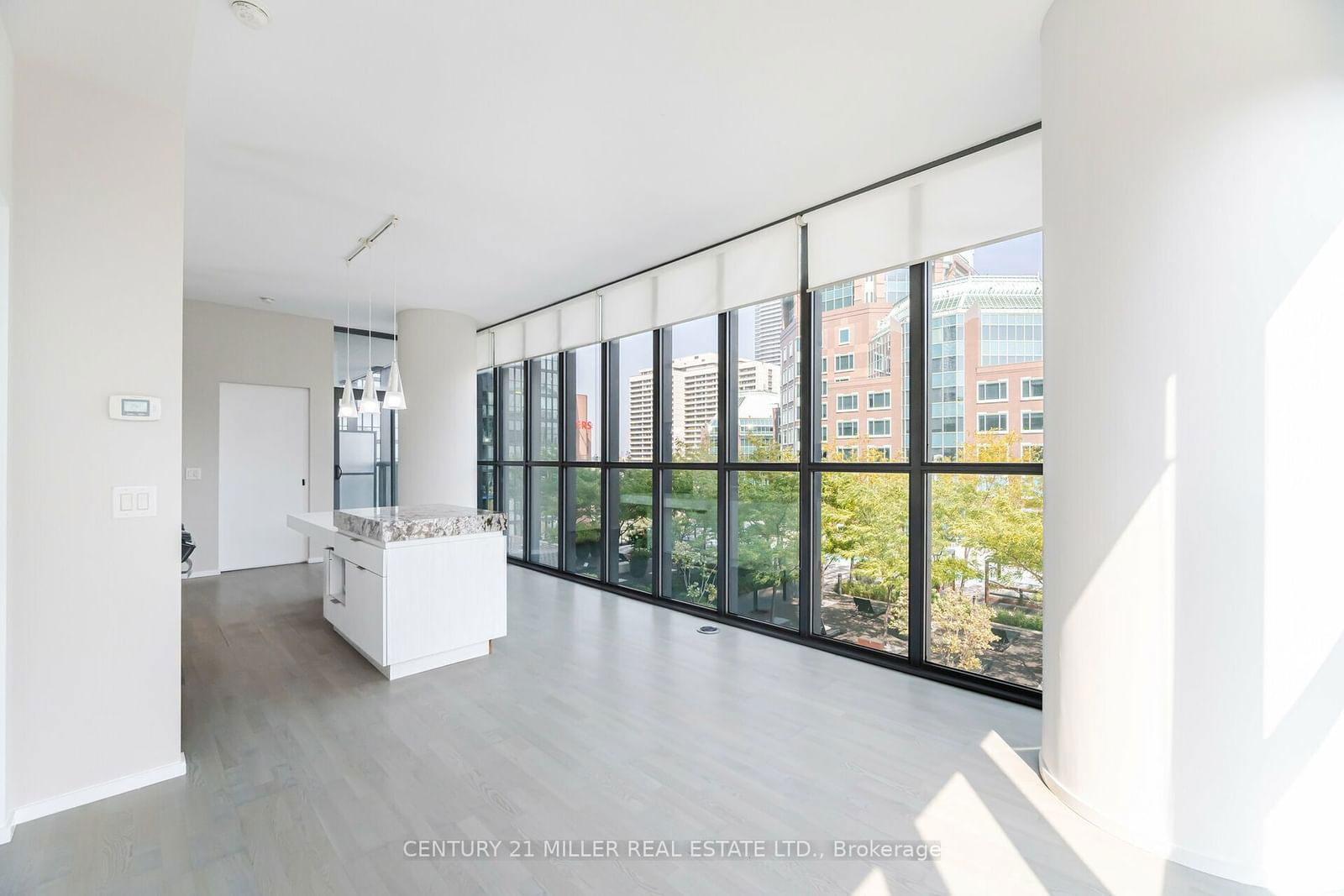 101 Charles St E, unit 1001 for rent