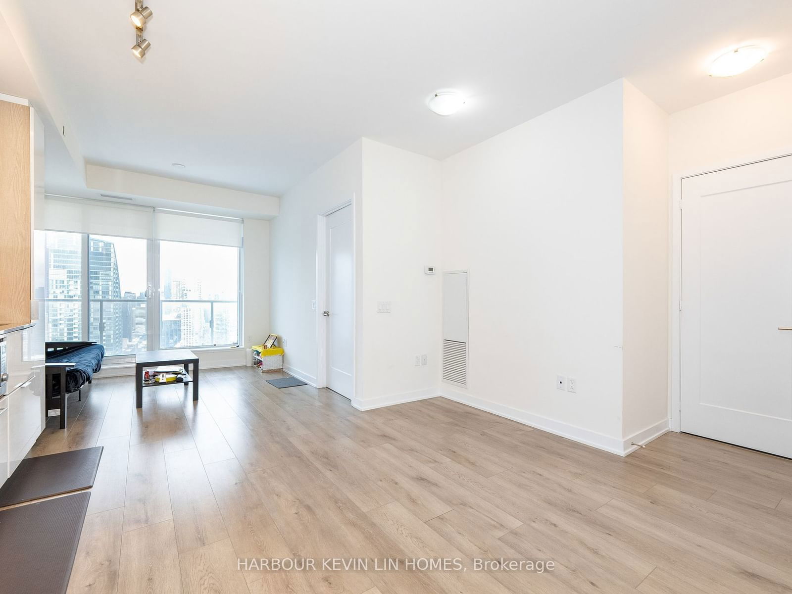 28 Freeland St, unit 5205 for sale