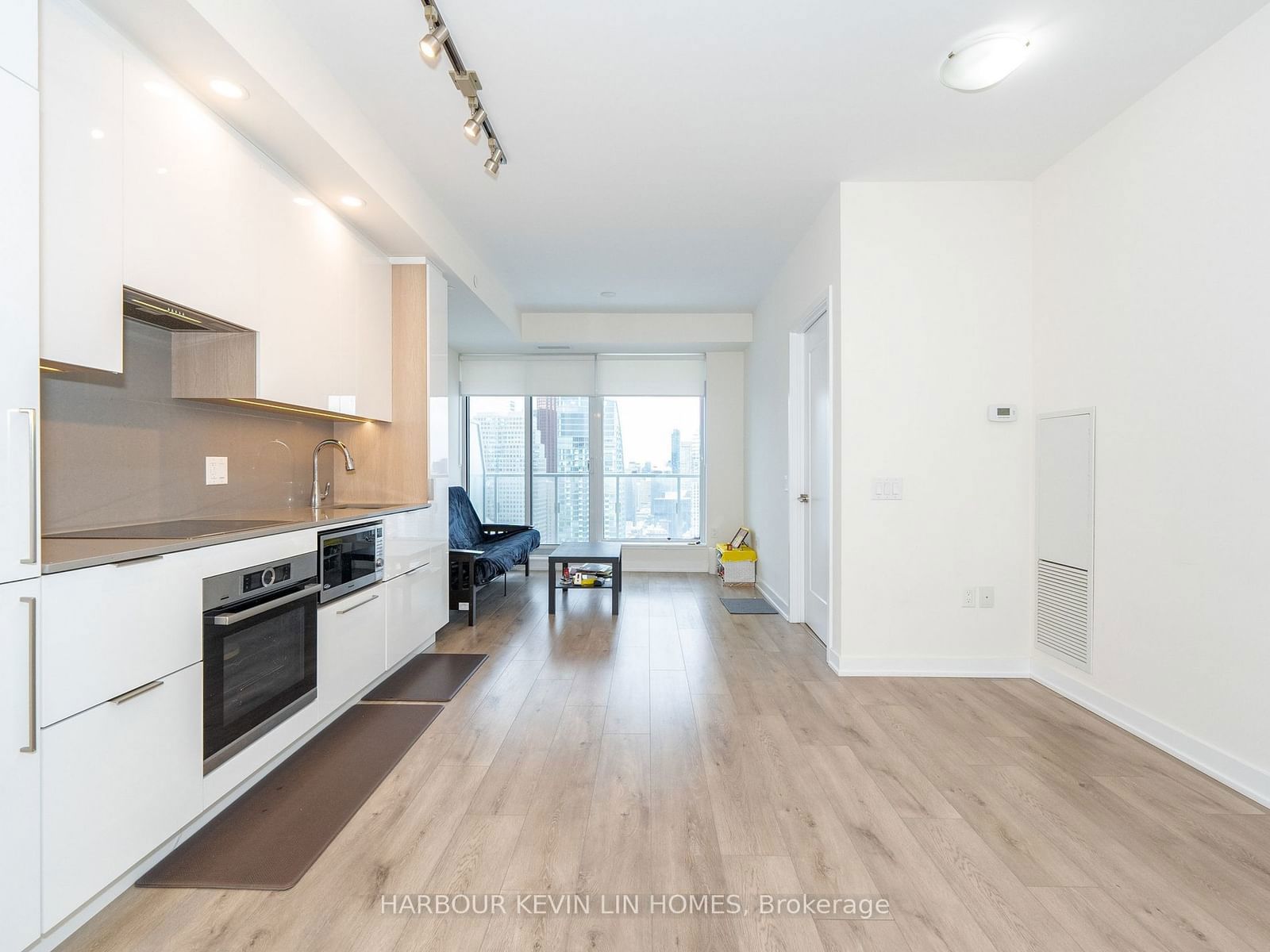 28 Freeland St, unit 5205 for sale