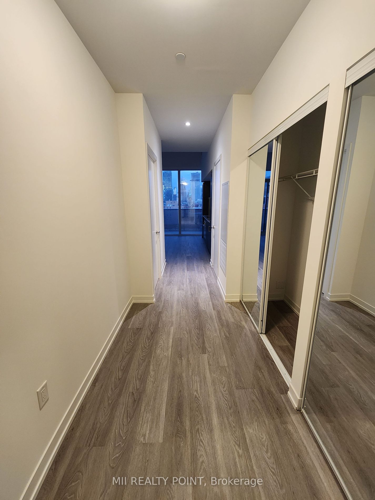 55 Cooper St, unit 1501 for rent