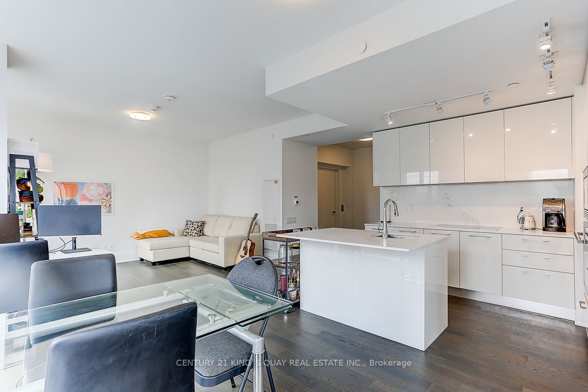 1 Gloucester St, unit 1115 for rent