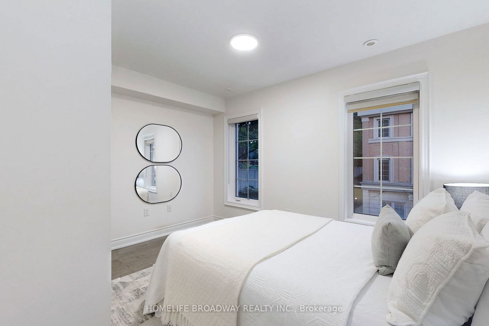 10 Hargrave Lane, unit 18 for sale