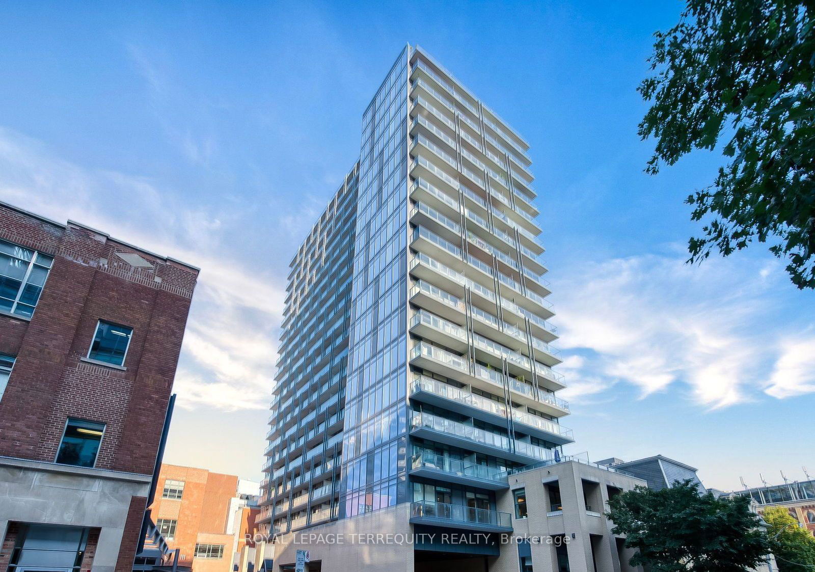 105 George St, unit Lph-09 for sale